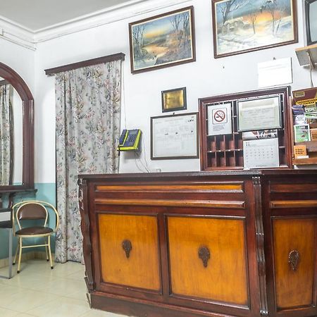 Hostel Turisol บาร์เซโลนา ภายนอก รูปภาพ