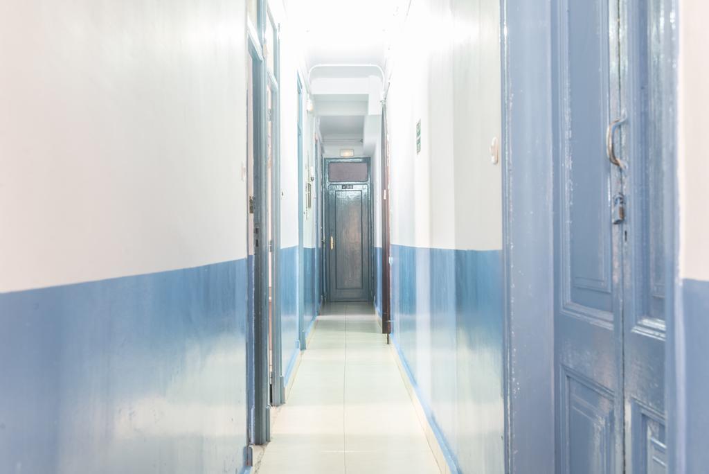 Hostel Turisol บาร์เซโลนา ภายนอก รูปภาพ